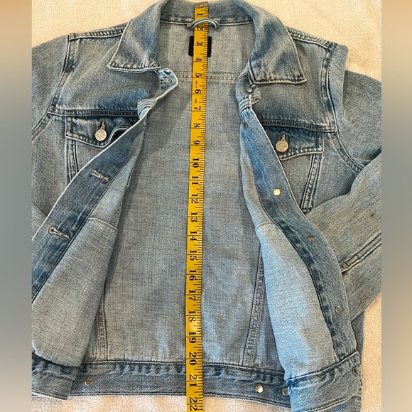 GAP Icon Denim Jean Jacket Women’s Soft - Picture 4 of 5